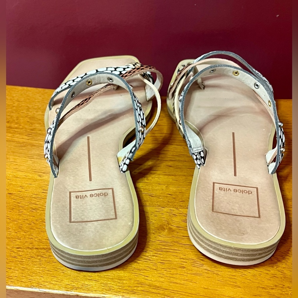 Dolce Vita Isa Strappy Sandals Flats Snake print Gold silver Beads Size 7.5 - Picture 4 of 6